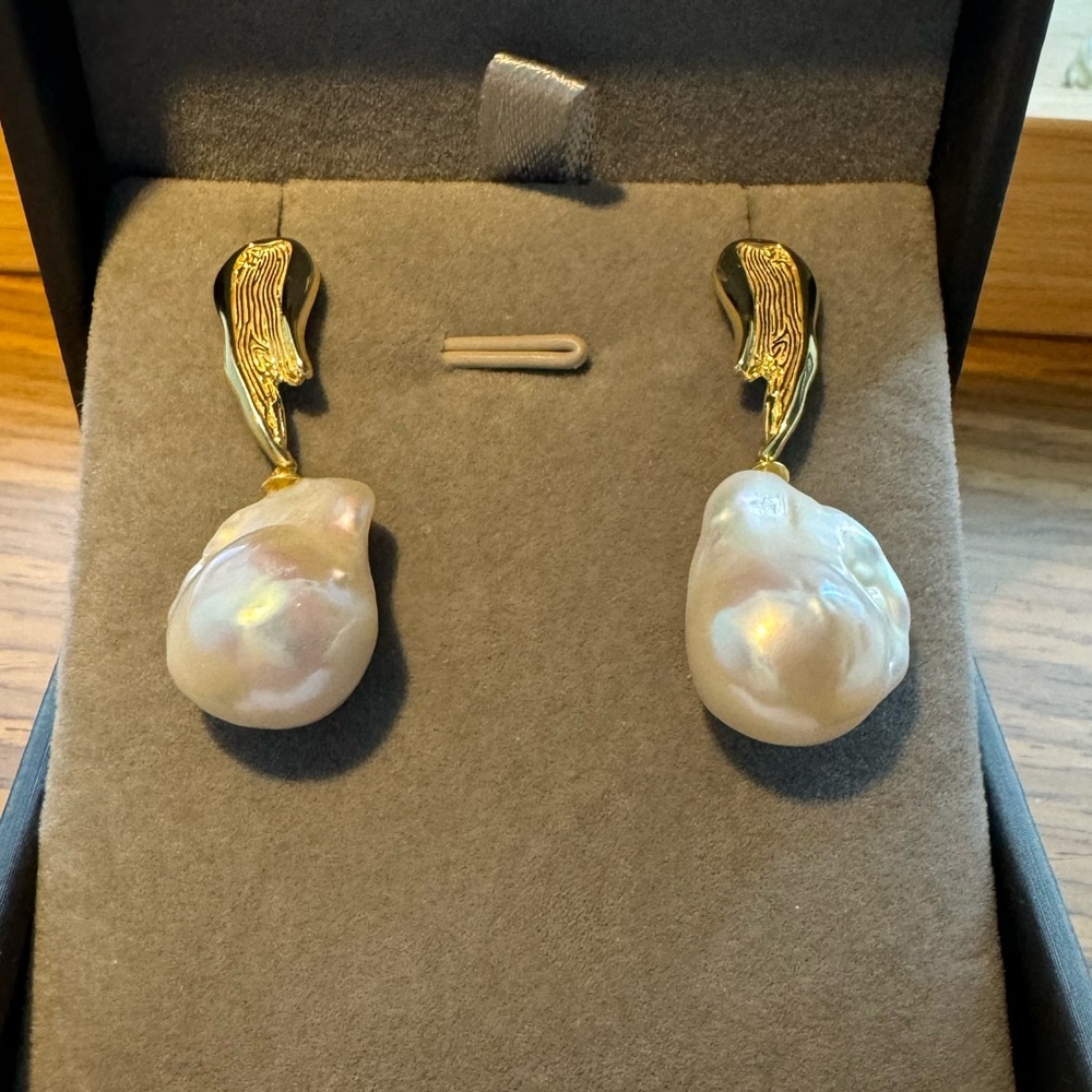 Natural Baroque Pearl Earrings